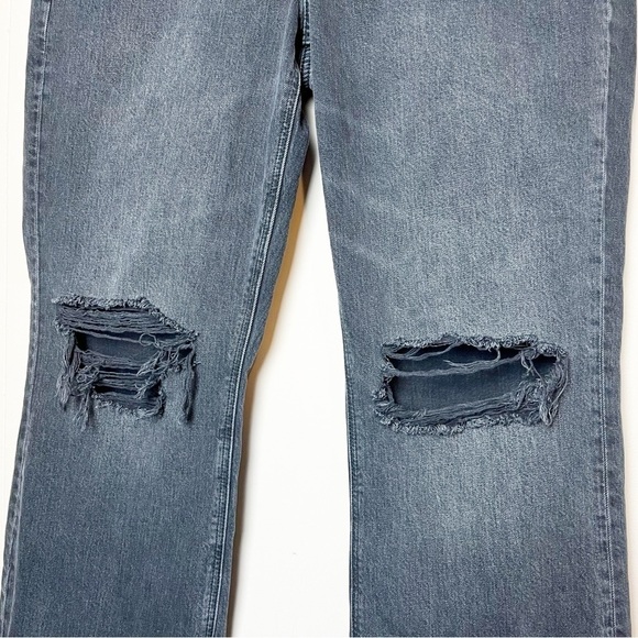 American Eagle 90s Bootcut Jeans 12 black distressed high rise boot cut ripped - Picture 3 of 14